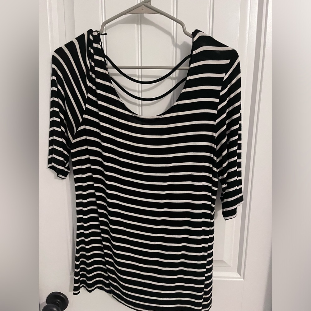 Women’s stripped shirt